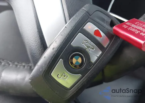 2013 BMW 550I xDrive из США, поврежденный, VIN WBAFU9C57DDY71046